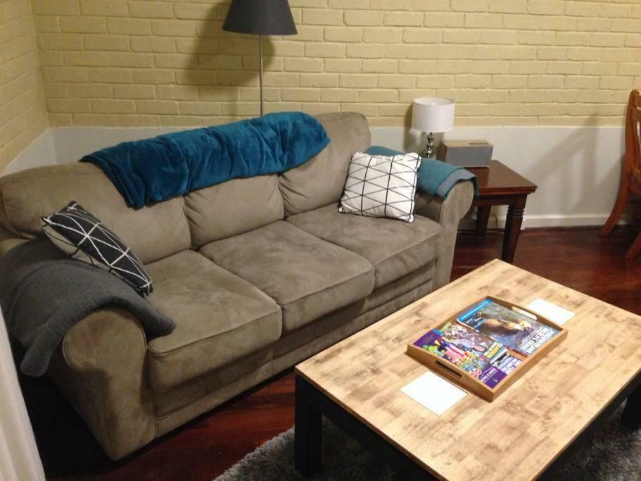 Affordable & Comfortable Apartment On Langley Park 珀斯 外观 照片