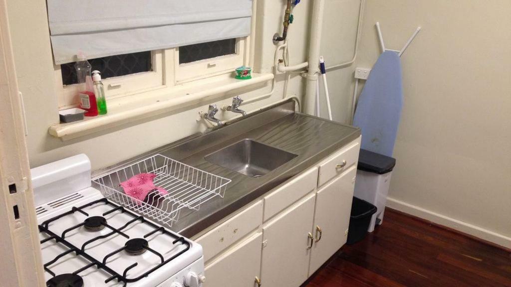Affordable & Comfortable Apartment On Langley Park 珀斯 外观 照片
